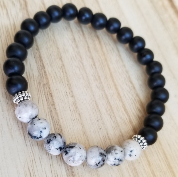 Sesame Jasper & Black Onyx Beaded Bracelet - Picture 5 of 7